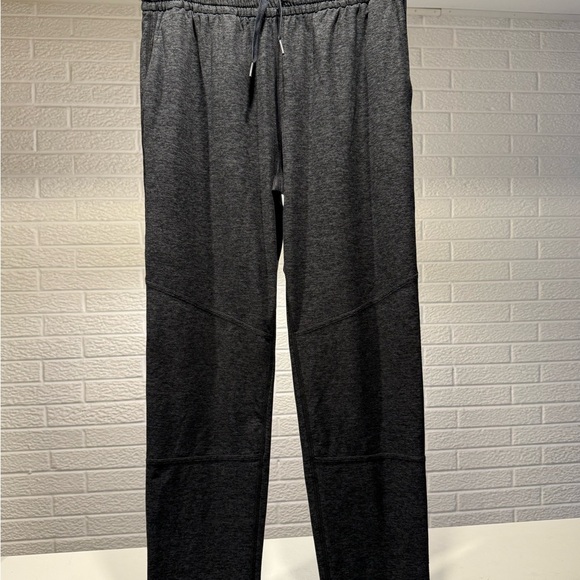 Outdoor Voices Black Joggers with Elastic Waistband and Tapered Leg Super Soft - Picture 1 of 3